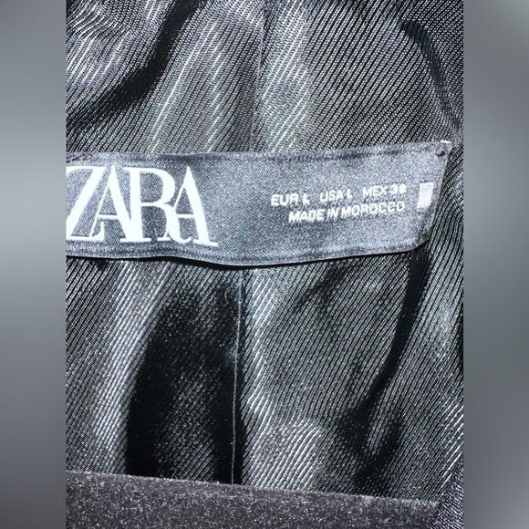 Zara double  breasted blazer with gold button - Picture 12 of 12